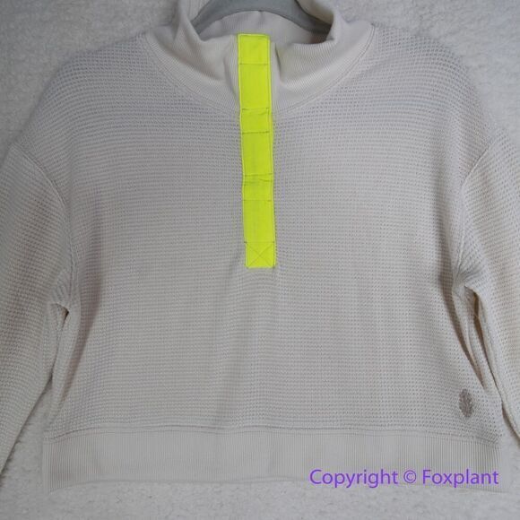 New!  Free People Movement Snow‎ Day Thermal Top, size XS - Picture 3 of 16